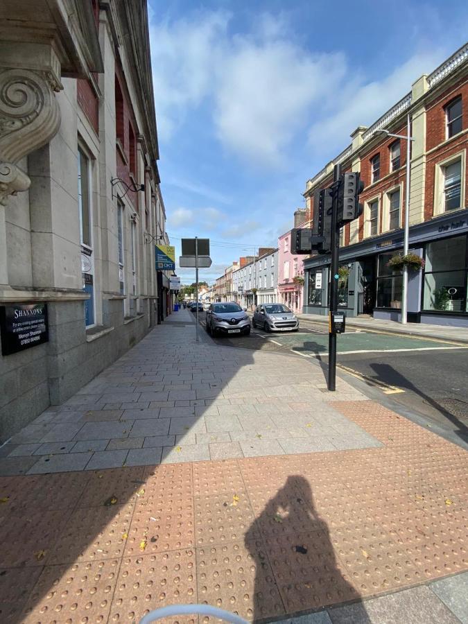 Central Lisburn Duplex Apartment Siren Stays Екстер'єр фото