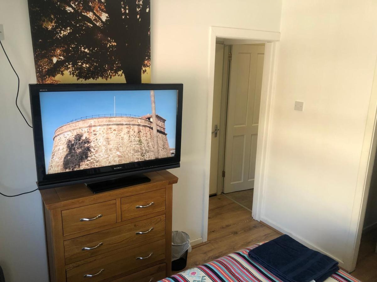 Central Lisburn Duplex Apartment Siren Stays Екстер'єр фото
